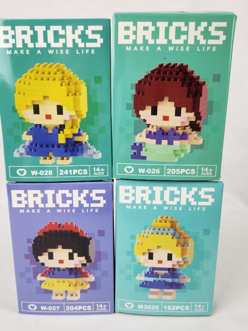 Bricks Micro Building Blocks - Elsa, Ariel, Cinderella, Snow White (set of 4)‎
